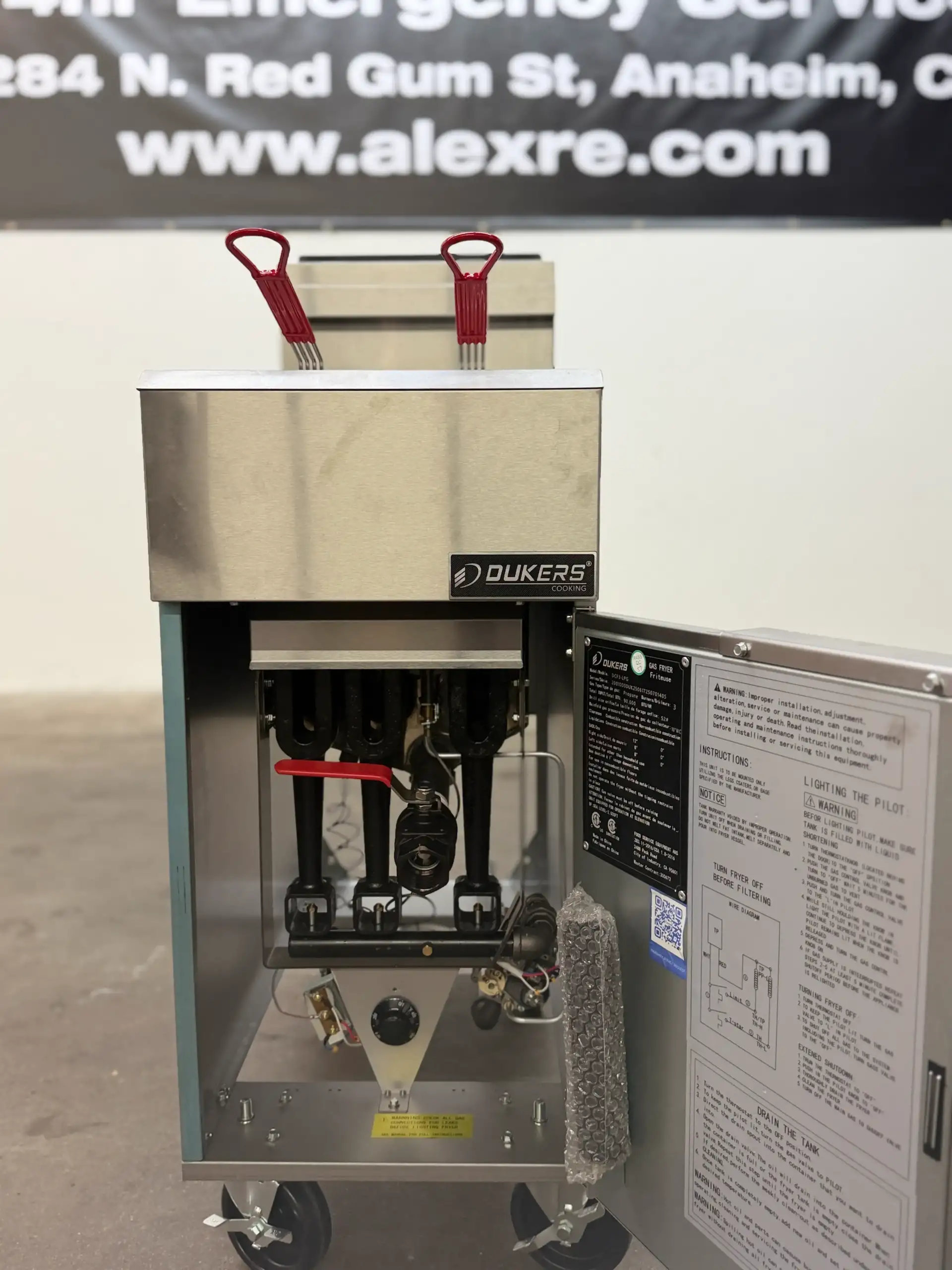 DUKERS DCF3-LPG Commercial Gas Fryer - Image 2