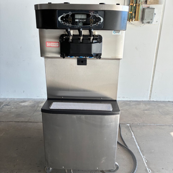 Taylor C713-27 Ice Cream Machine